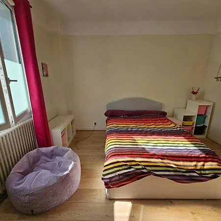 Holiday home Grande Maison Avec Jardin